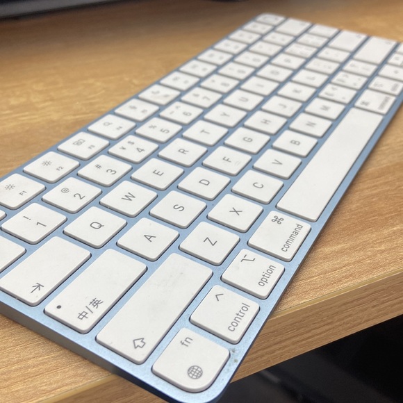Apple Magic Keyboard - Picture 2 of 6